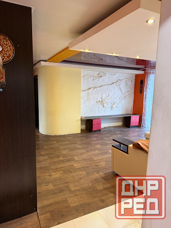 Продам 3-х комнатную квартиру Ясиноватая - изображение 1