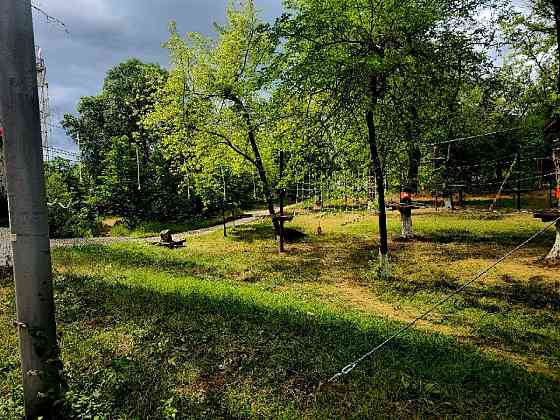 требуются инструктора и охрана на верёвочный парк "лень в пень" Донецк