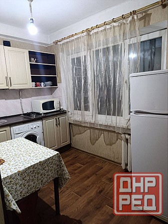 сдаётся в аренуя сдам свою 1ком квартиру Калининском р-оне, пр. Шахтостроителе, 5 дом 20 т р + к/у Донецк - изображение 2