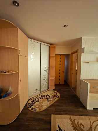 Пл. Ленина! 3 комн.+ кухня- столовая Донецк