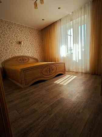 Пл. Ленина! 3 комн.+ кухня- столовая Донецк