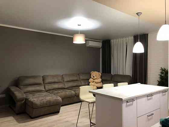 Сдаётся трёхкомнатная квартира на бул. Пушкина Донецк