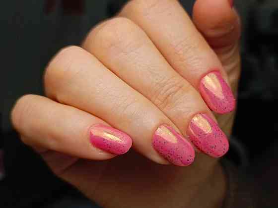 Маникюр, педикюр Калининский район Донецк