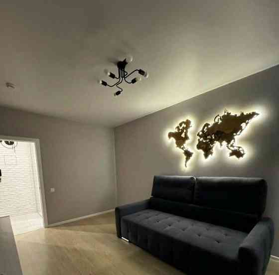 Сдается прекрасная двушка в Кальмиусском районе Мариуполя, в шаговой доступности. 50 кв.м. 3 этаж Мариуполь