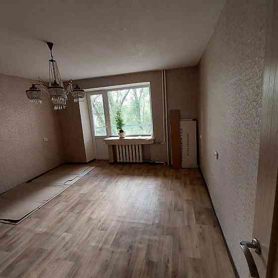 Продажа 1-й комнатной квартиры в Кировском районе города Донецка мрн Текстильщик, ул.Петровского. Донецк