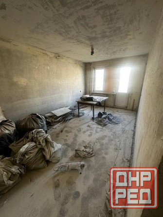 Продаю 3-х комнатную квартиру в Петровском районе, ул. Добровольского Донецк - изображение 2