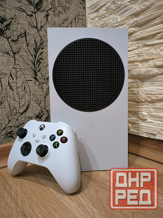 продам xbox series s (512 гб) Макеевка - изображение 1