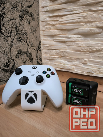 продам xbox series s (512 гб) Макеевка - изображение 5