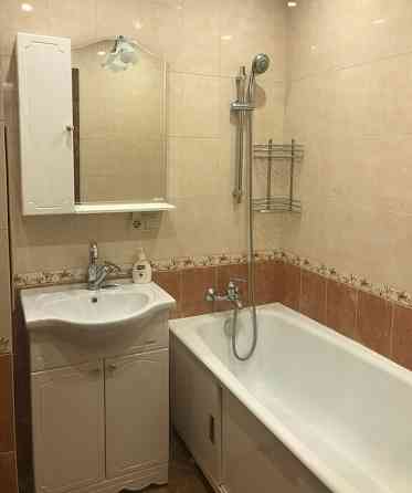 Сдаю двухкомнатную квартиру Ленинский район, Цирк Донецк