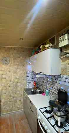 Продам 2х комнат квартиру в центре города Харцызска Харцызск