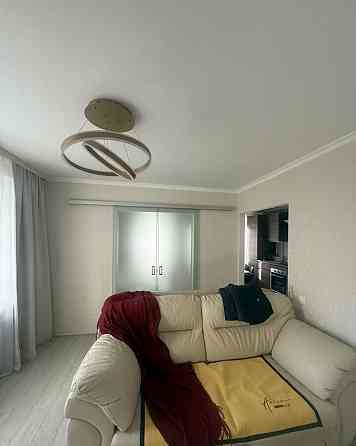 Сдаю двухкомнатную квартиру 49.0 м² этаж 2, город Донецк, Калининский район проспект Дзержинского Донецк