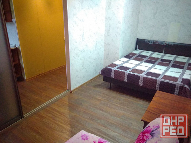 Сдаётся двухкомнатная квартира в Калининском районе Донецка Донецк - изображение 1