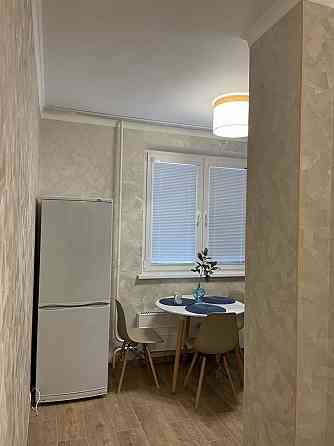 Сдаю однокомнатную квартиру 41.0 м² этаж 2/5 Калининский район, Бульвар Шевченко Донецк