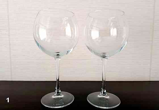 Бокалы. Стаканы. Донецк