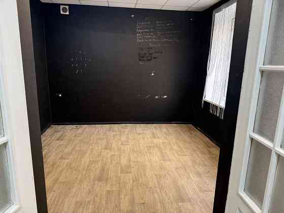 Продам: Нежилое помещение - 33 м2, пр.Ватутина Донецк