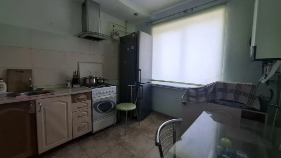 Продам 2-х комнатную квартиру Ясиноватая