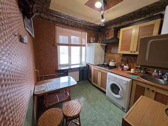 Продам 2к в.в. Шевченко Центр Луганск