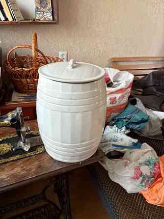 Продаю бочонок керамический Макеевка