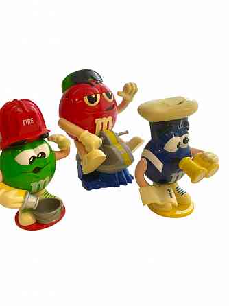 Игрушка-конфетница M&M's. Донецк