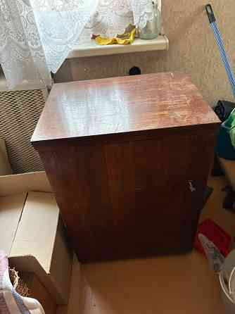 Продаю швейную машинку Макеевка