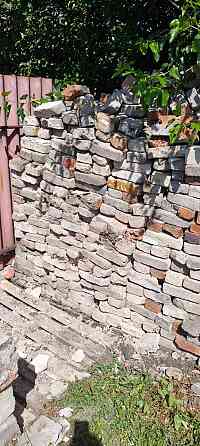 Продам кирпич Донецк