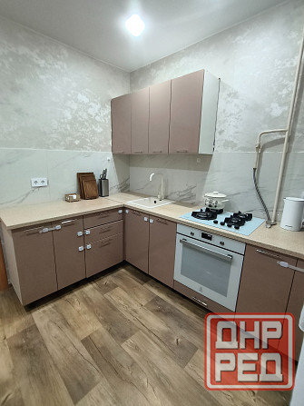 Срочно продам 3к на м-н Строитель 2й этаж Макеевка - изображение 3