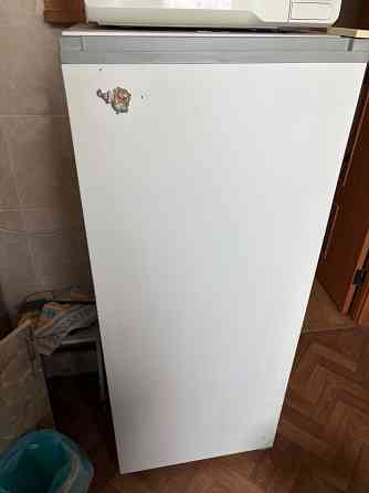 Продаю холодильник Макеевка