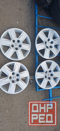 Декоративные колпаки Nissan r16 Макеевка - изображение 1