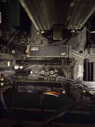 Комплект AM4 ryzen 5 5600G + gigabyte B550DS3H + 16 GB Донецк