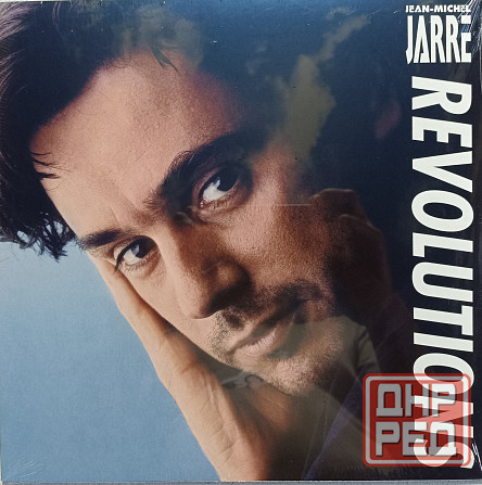 Виниловая пластинка LP "Jean Michel Jarre" -"Revolutions" Донецк - изображение 1
