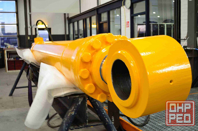 Гидравлические цилиндры экскаваторов VOLVO Донецк - изображение 1