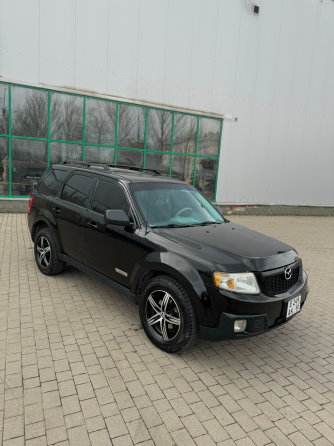 Mazda Tribute 2.3 на автомате Макеевка