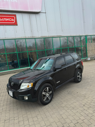 Mazda Tribute 2.3 на автомате Макеевка