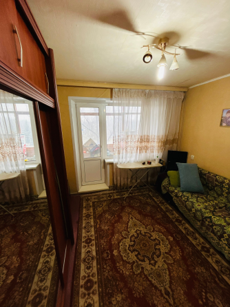 Продажа 2 комнатной квартиры с индивидуальными отоплением в центре пгт Ханженково г. Макеевка Макеевка