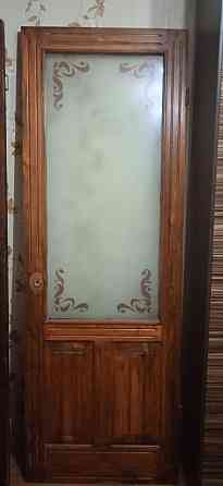 Двери деревянные со стеклом Донецк