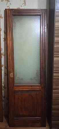 Двери деревянные со стеклом Донецк