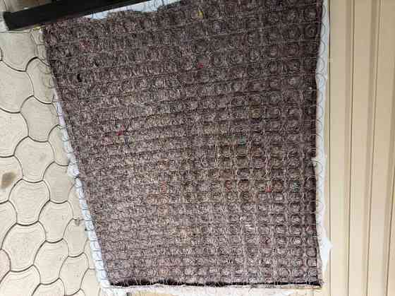 Отдам пружинный матрац 2×1,6м без обшивки самовывоз 3480133 феникс Донецк