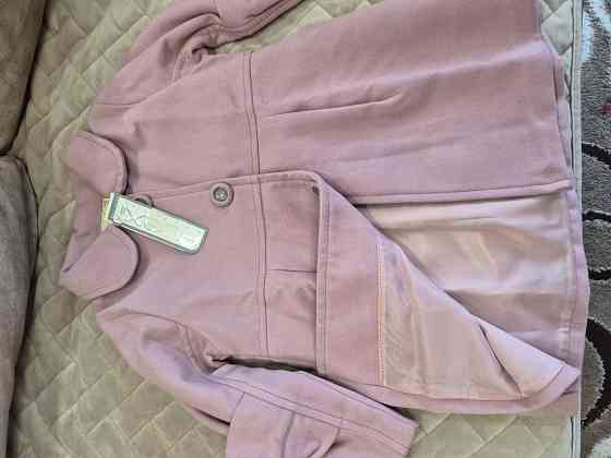 Детское пальто 98р с биркой Макеевка