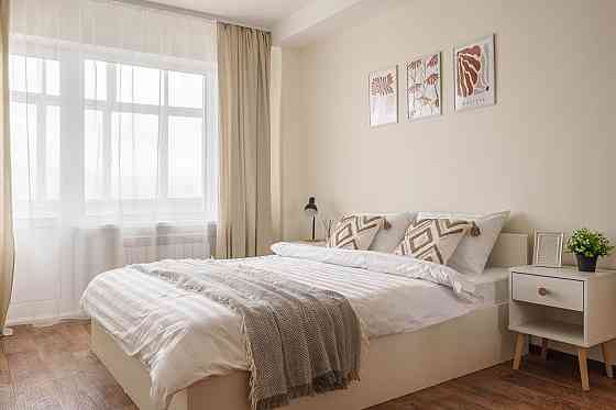 Сдаётся трёхкомнатная квартира с евроремонтом в Калининском р-не Донецк