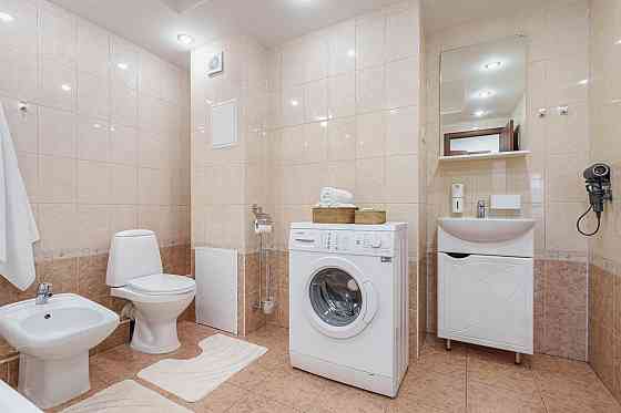 Сдаётся трёхкомнатная квартира с евроремонтом в Калининском р-не Донецк