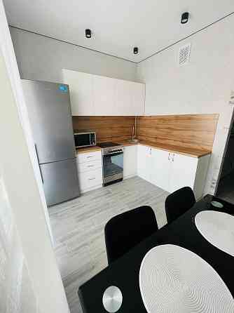 1-ка по адресу улица Овнатаняна, 28 Донецк