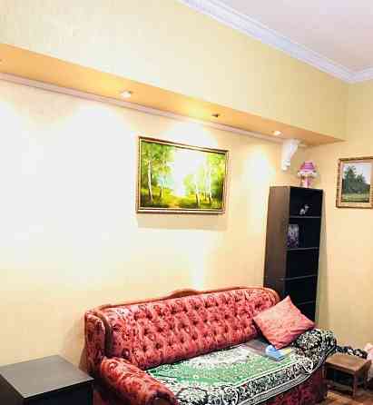 Сдается двухкомнатная квартира, ул. Ленина, за 22 больницей, 22 линия Площадь квартиры: 55м² Донецк