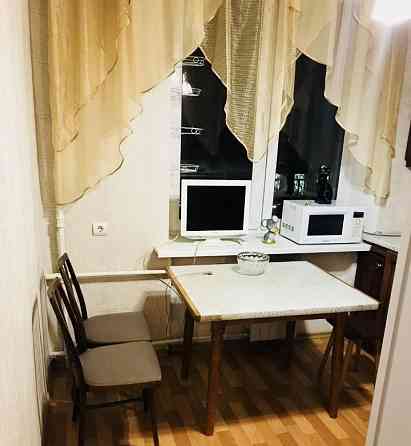 Сдается двухкомнатная квартира, ул. Ленина, за 22 больницей, 22 линия Площадь квартиры: 55м² Донецк