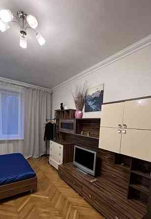 Сдается двухкомнатная квартира, ул. Ленина, за 22 больницей, 22 линия Площадь квартиры: 55м² Донецк