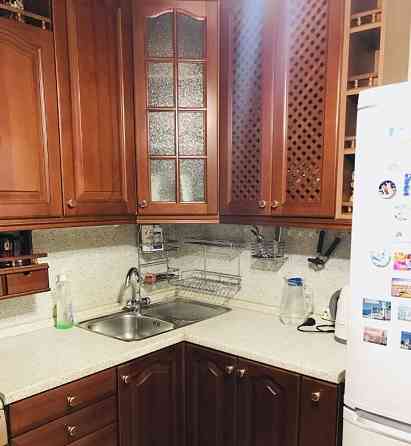 Сдается двухкомнатная квартира, ул. Ленина, за 22 больницей, 22 линия Площадь квартиры: 55м² Донецк