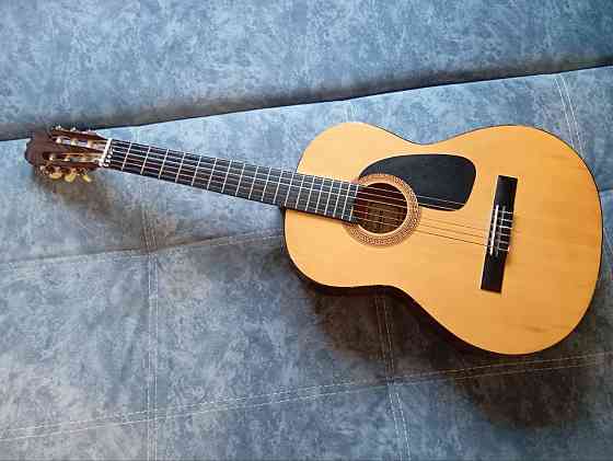 Продам Hohner HC06E (электроакустическая классика) Донецк