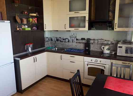 Сдается просторная 1-комнатная квартира с хорошим ремонтом Донецк