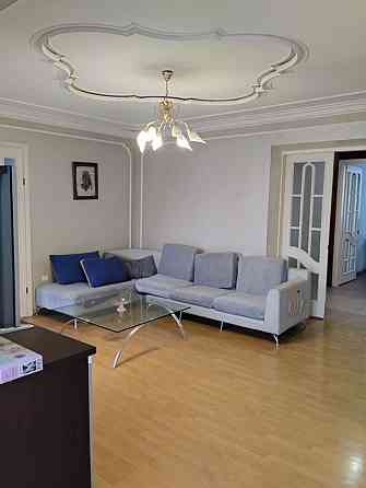 Продам. 4 к.кв. 114 кв.м. центр. Совмин. Кирпичный дом. Донецк