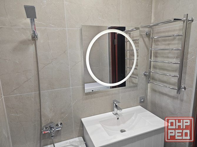 Продам четырёхкомнатную квартиру на Зугрэс 2 Зугрэс - изображение 8