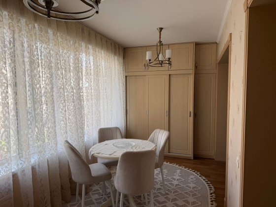 Сдается 3 х комнатная квартира . г.Донецк Проспект Ленинский, ориентировочно оцкб Донецк